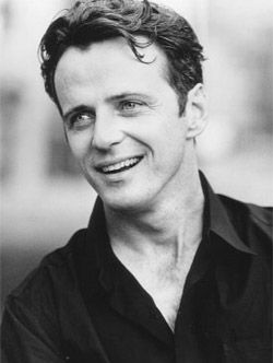 Picture of Aidan Quinn