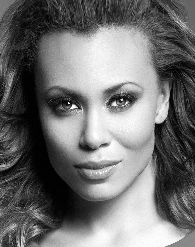 Picture of Alyson Cambridge