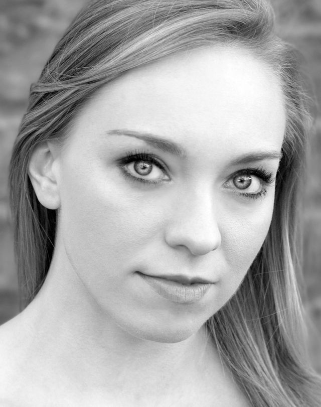 Picture of Adriana Pierce