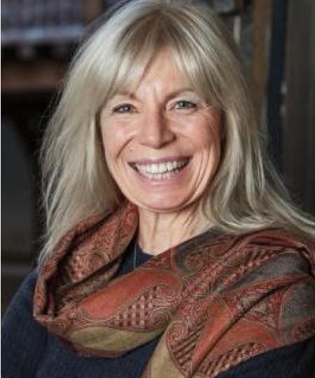 Picture of Claire van Kampen