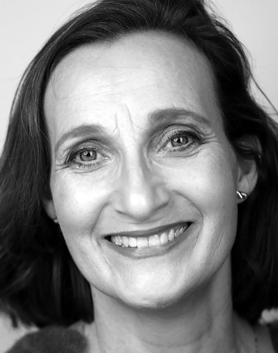 Picture of Dee Pelletier