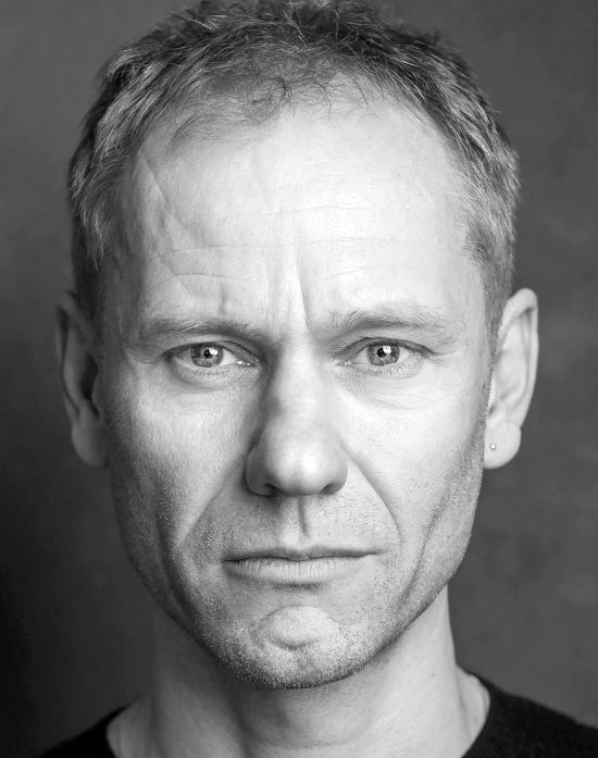 Picture of James Hillier