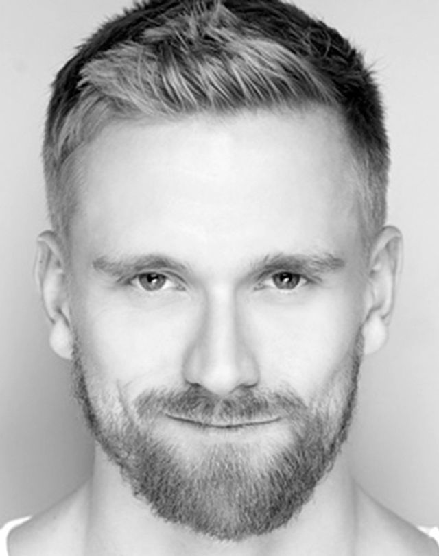 Picture of Adam Perry