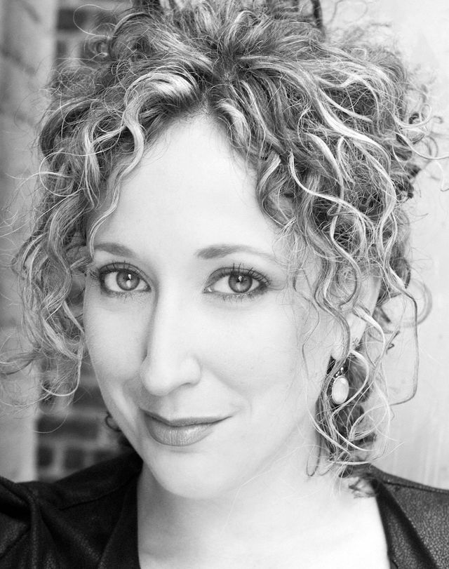 Picture of Courtney Balan