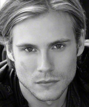 Picture of Zachary Booth