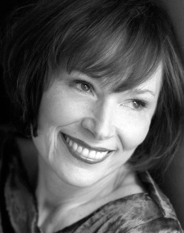 Picture of Karen Akers