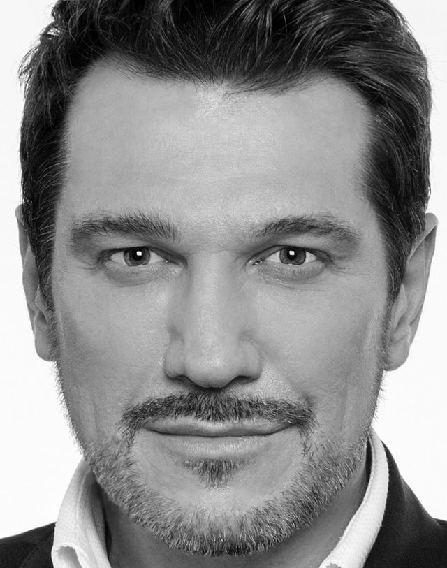 Picture of Paulo Szot