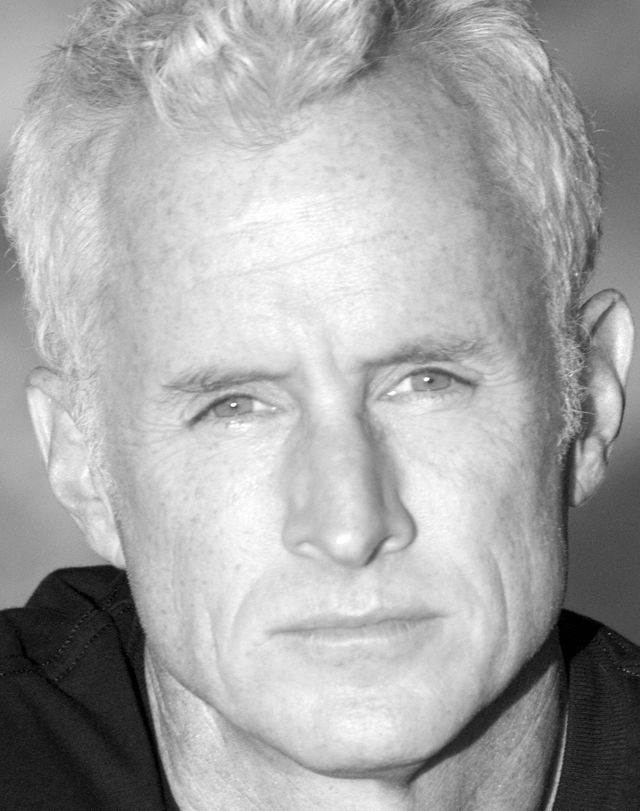 Picture of John Slattery