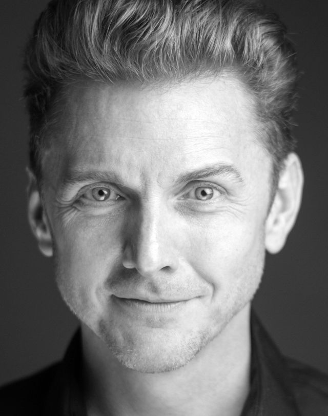 Picture of Jason Danieley