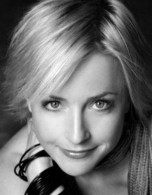 Picture of Nikki Snelson