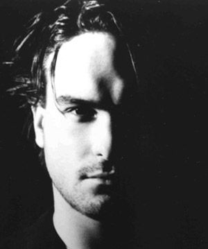 Picture of Johnny Galecki