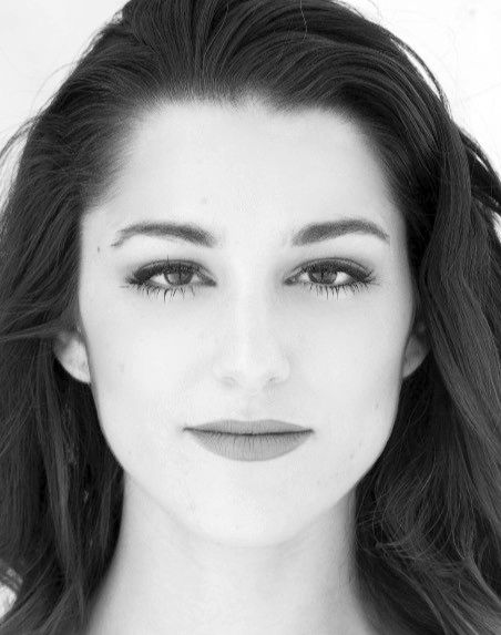 Picture of Alexa De Barr