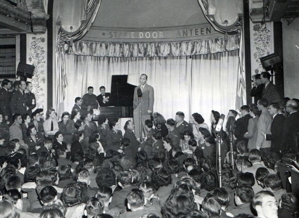 Picture of 44th Street Theatre