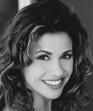Picture of Rachelle Rak