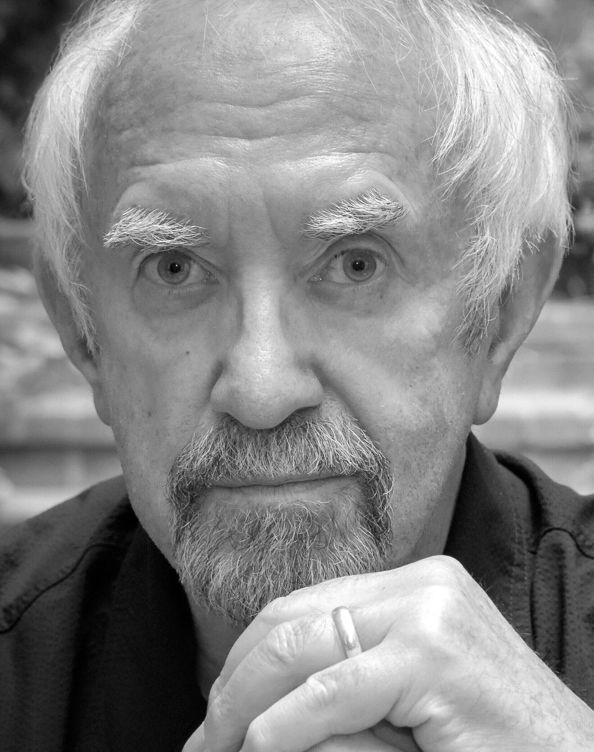 Picture of Jonathan Pryce