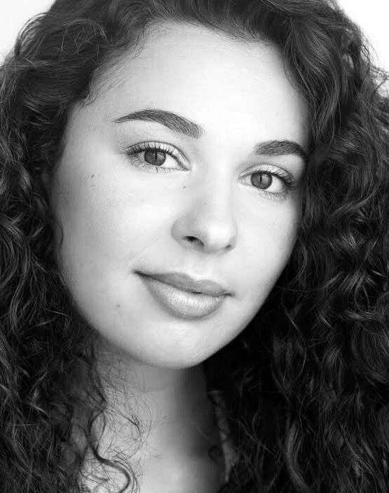 Picture of Mia Pinero