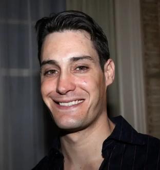 Picture of Adam Greer