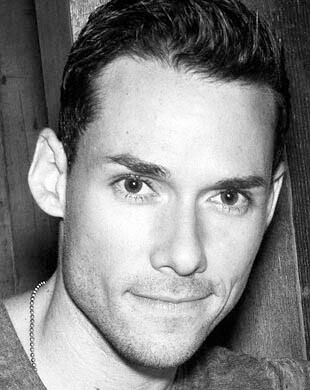 Picture of Aaron Rhyne