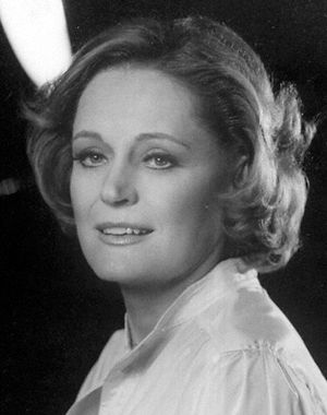 Picture of Alexis Smith