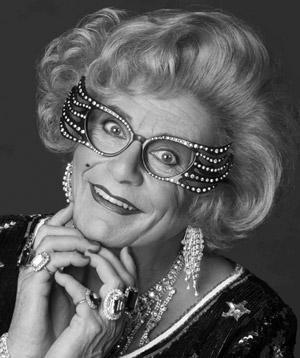 Picture of Dame Edna Everage