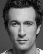 Picture of Aaron Lazar