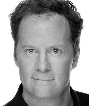 Picture of Shuler Hensley