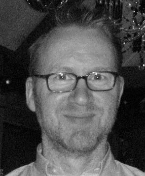 Picture of Ian MacNeil